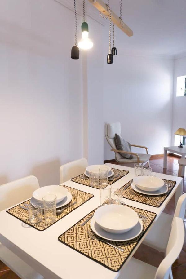 Апартаменти 8Rooftop - T2 Com Terraco E Vista Para As Salinas! Авейру Екстер'єр фото