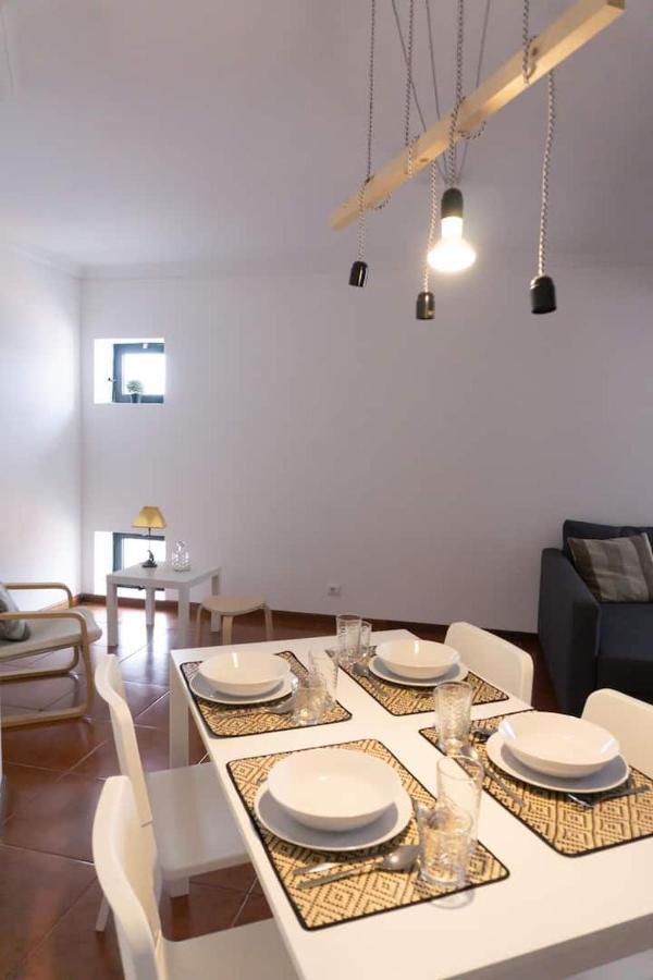 Апартаменти 8Rooftop - T2 Com Terraco E Vista Para As Salinas! Авейру Екстер'єр фото