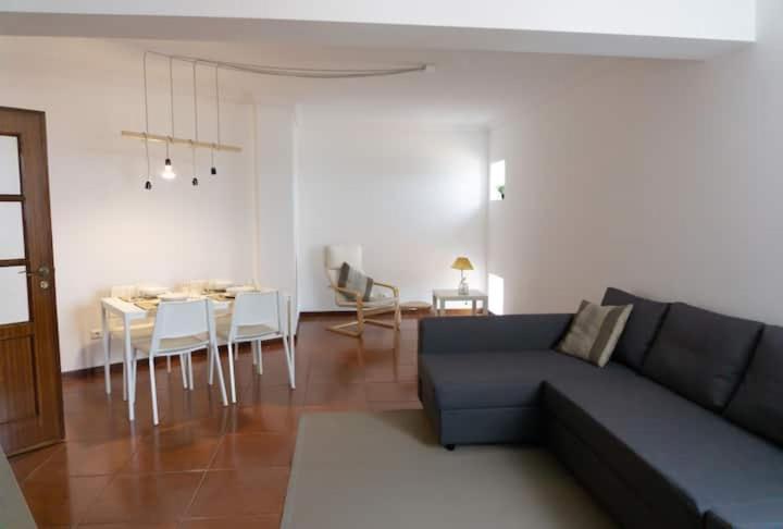 Апартаменти 8Rooftop - T2 Com Terraco E Vista Para As Salinas! Авейру Екстер'єр фото