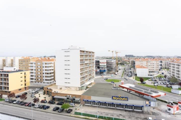Апартаменти 8Rooftop - T2 Com Terraco E Vista Para As Salinas! Авейру Екстер'єр фото
